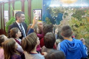 Članovi Dječjeg foruma posjetili gradonačelnika Miletića
