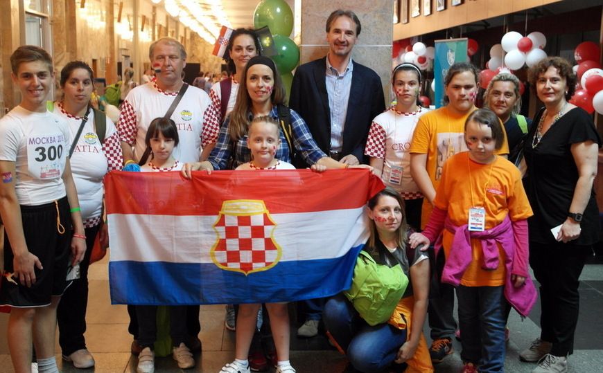 Ekipa iz Hrvatske s Igorom Pokazom, hrvatskim veleposlanikom u Rusiji