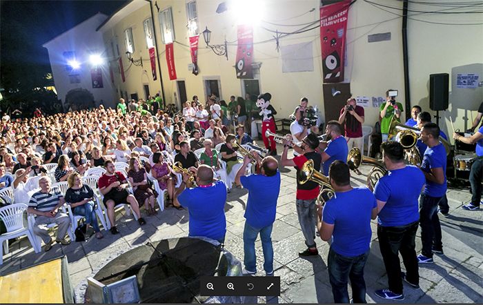 18. Motovun fil festival ispratio je orkestar Džambo Agušev