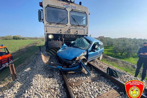 U naletu vlaka kod Vodnjana smrtno stradao 31-godišnjak (foto)