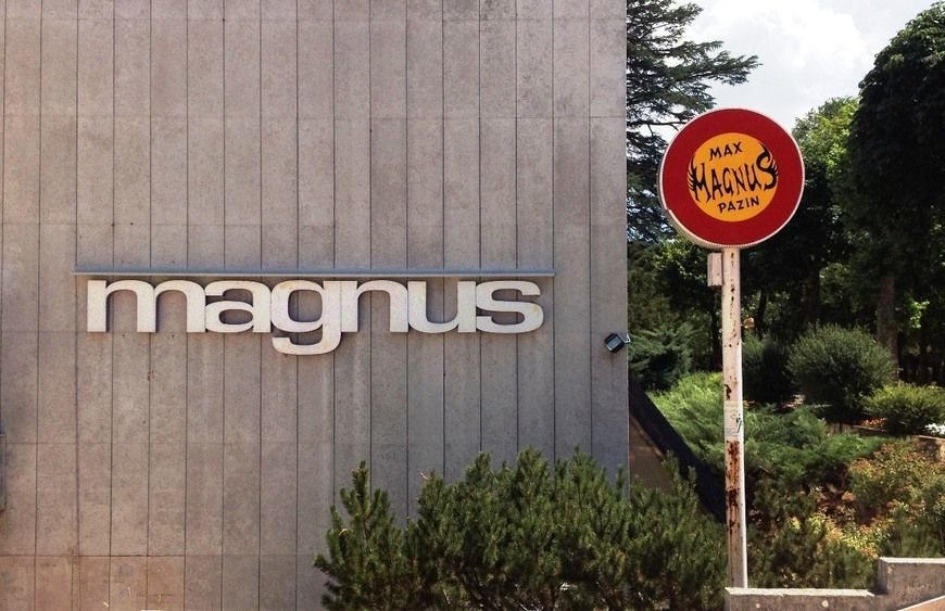Max Magnus - zatvoren