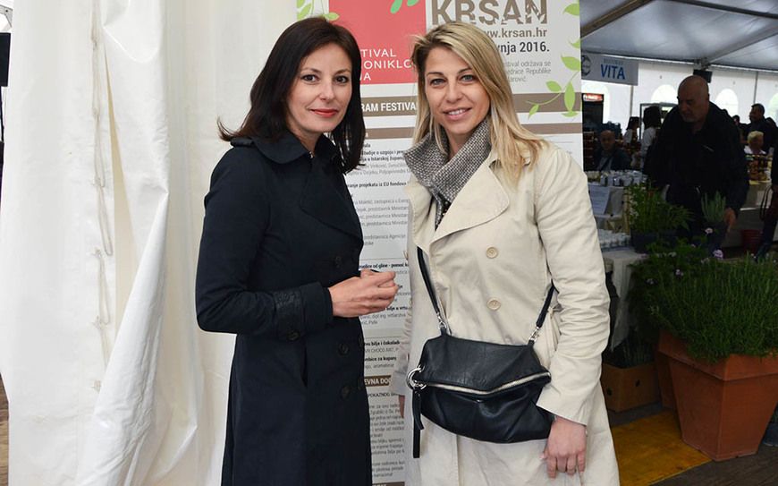 Helena Funčić i Ariana Brnetić, voditeljica programa festivala i direktorica TZ Općine Kršan
